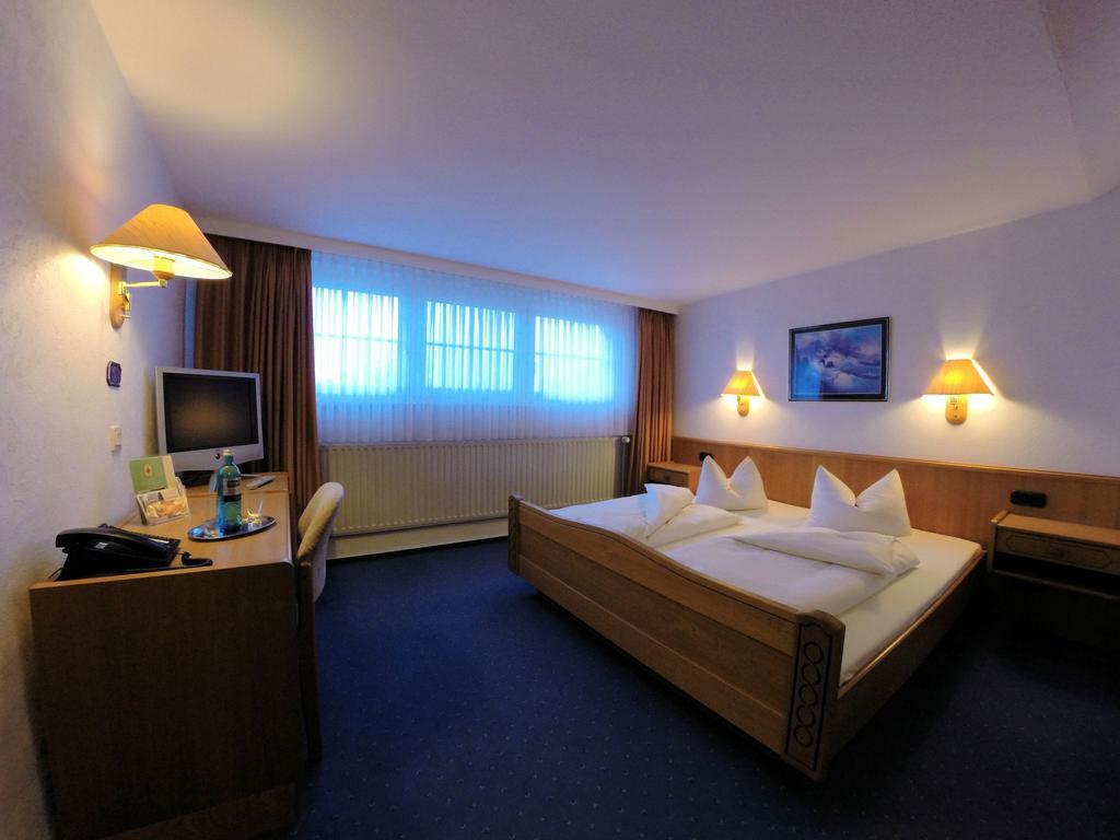 Frommanns Landhotel Buchholz in der Nordheide Δωμάτιο φωτογραφία