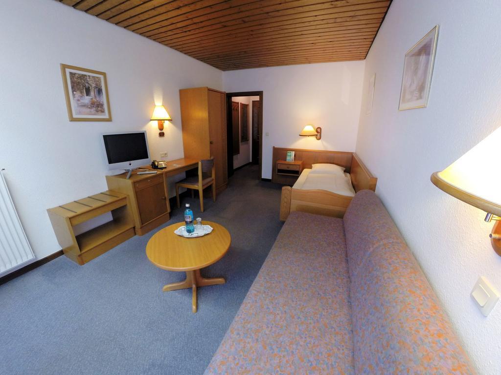Frommanns Landhotel Buchholz in der Nordheide Δωμάτιο φωτογραφία