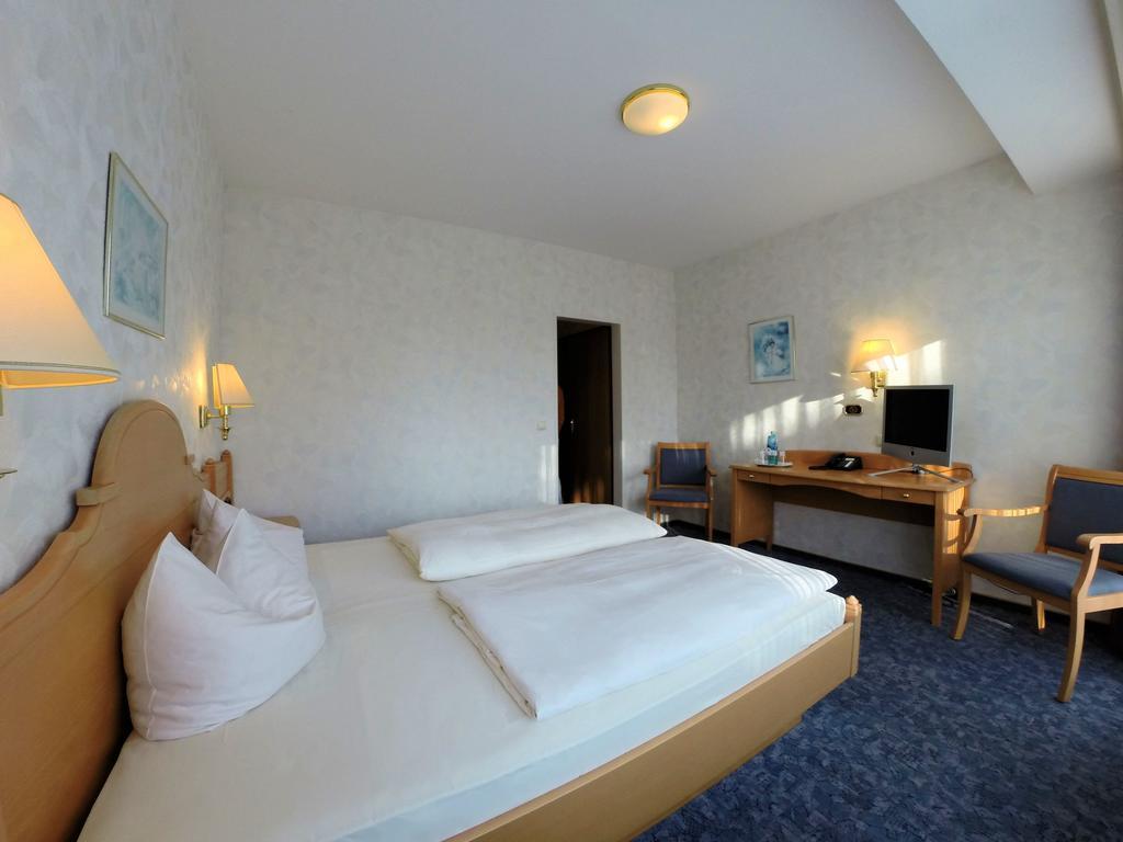 Frommanns Landhotel Buchholz in der Nordheide Δωμάτιο φωτογραφία